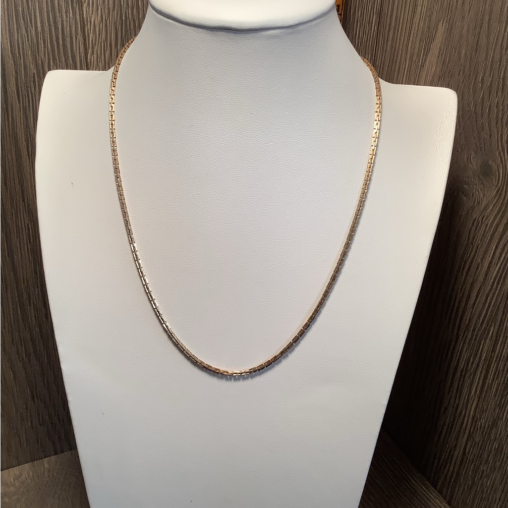 Gold Tone Necklace